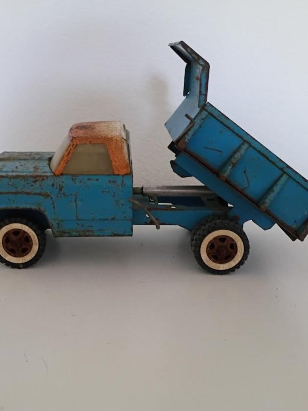 VINTAGE TONKA METAL STEEL DUMP TRUCK #13190 BLUE HYDRAULIC RESTORATION PROJECT - Picture 4 of 8